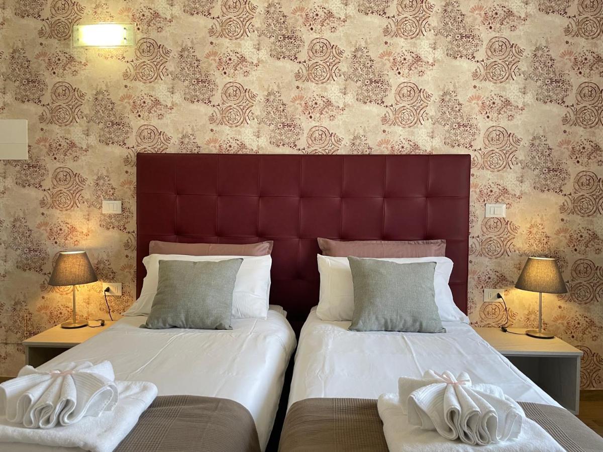 Porta Santa Croce Hotel ฟลอเรนซ์ ภายนอก รูปภาพ