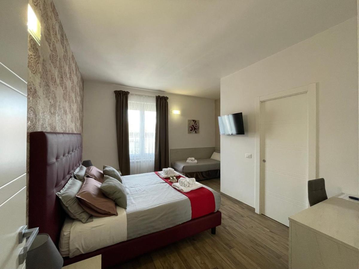 Porta Santa Croce Hotel ฟลอเรนซ์ ภายนอก รูปภาพ