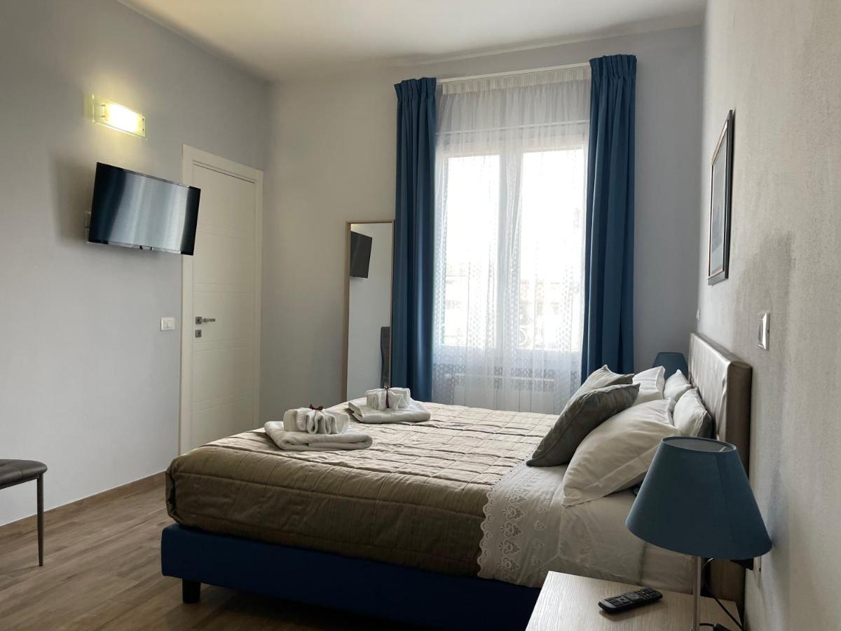 Porta Santa Croce Hotel ฟลอเรนซ์ ภายนอก รูปภาพ